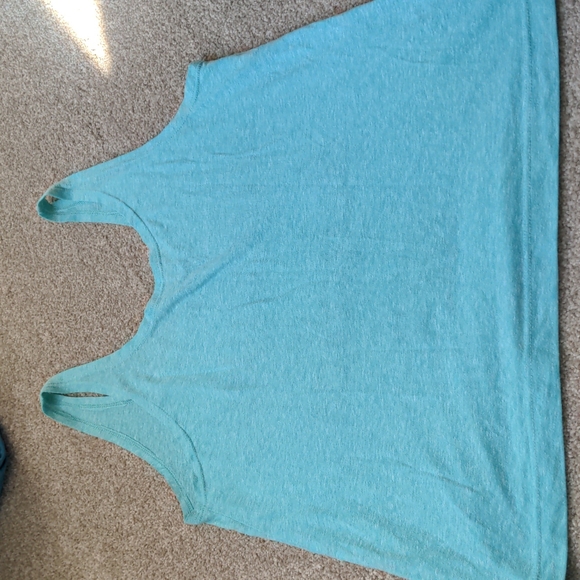 Hawaiian Tank Top - Picture 2 of 2